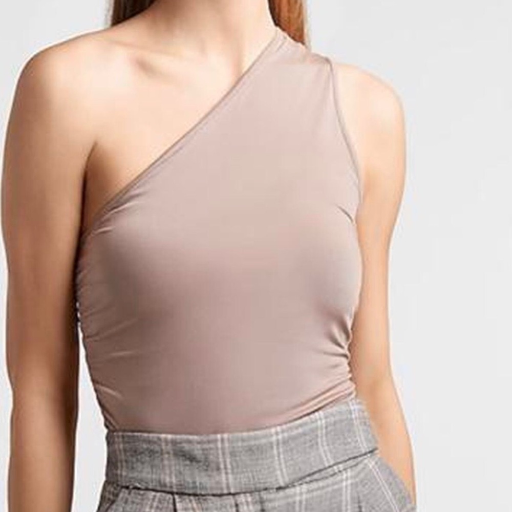 One Shoulder Top